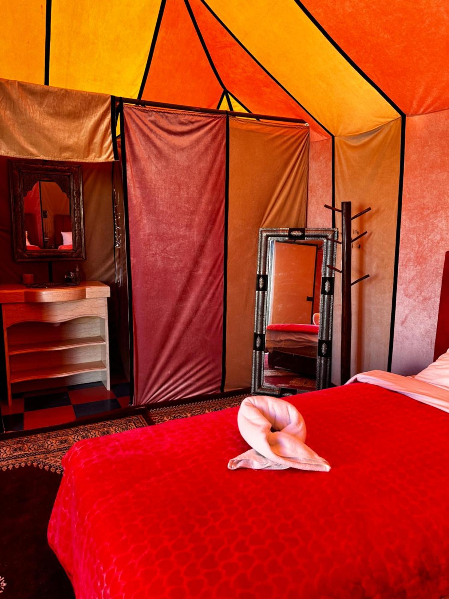 Nomad Luxury Camp Hotel Merzouga Exterior photo
